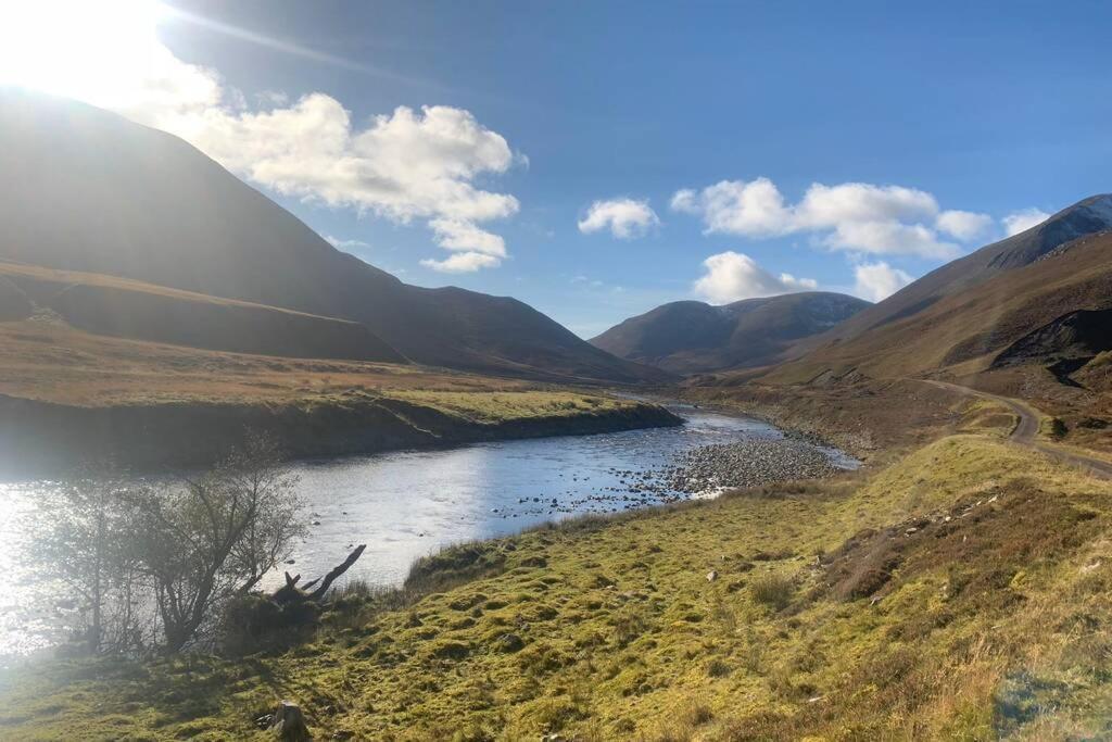 The Cottage Gairlochy Spean Bridge Buitenkant foto
